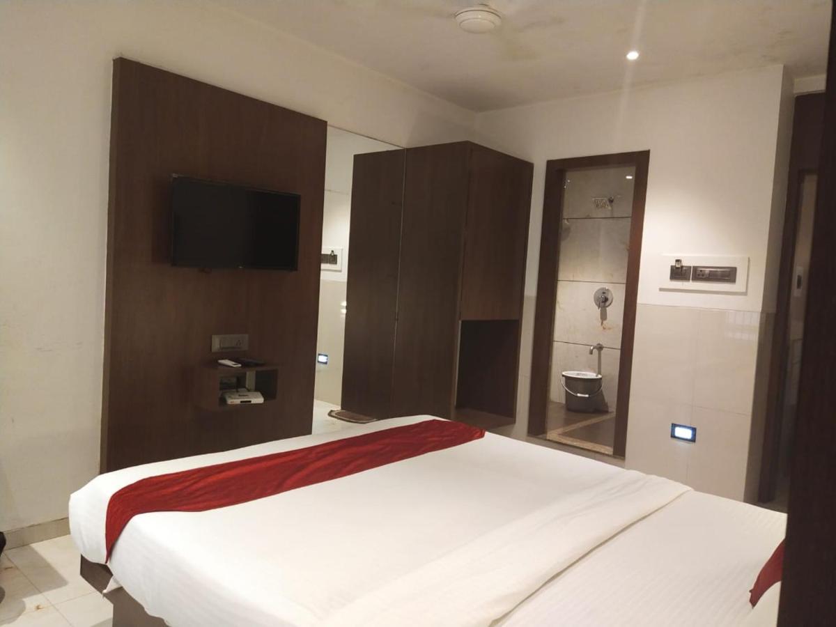 Hotel Monarch Express Near Karnala Sports Academy Panvel,Navi Mumbai Exterior foto