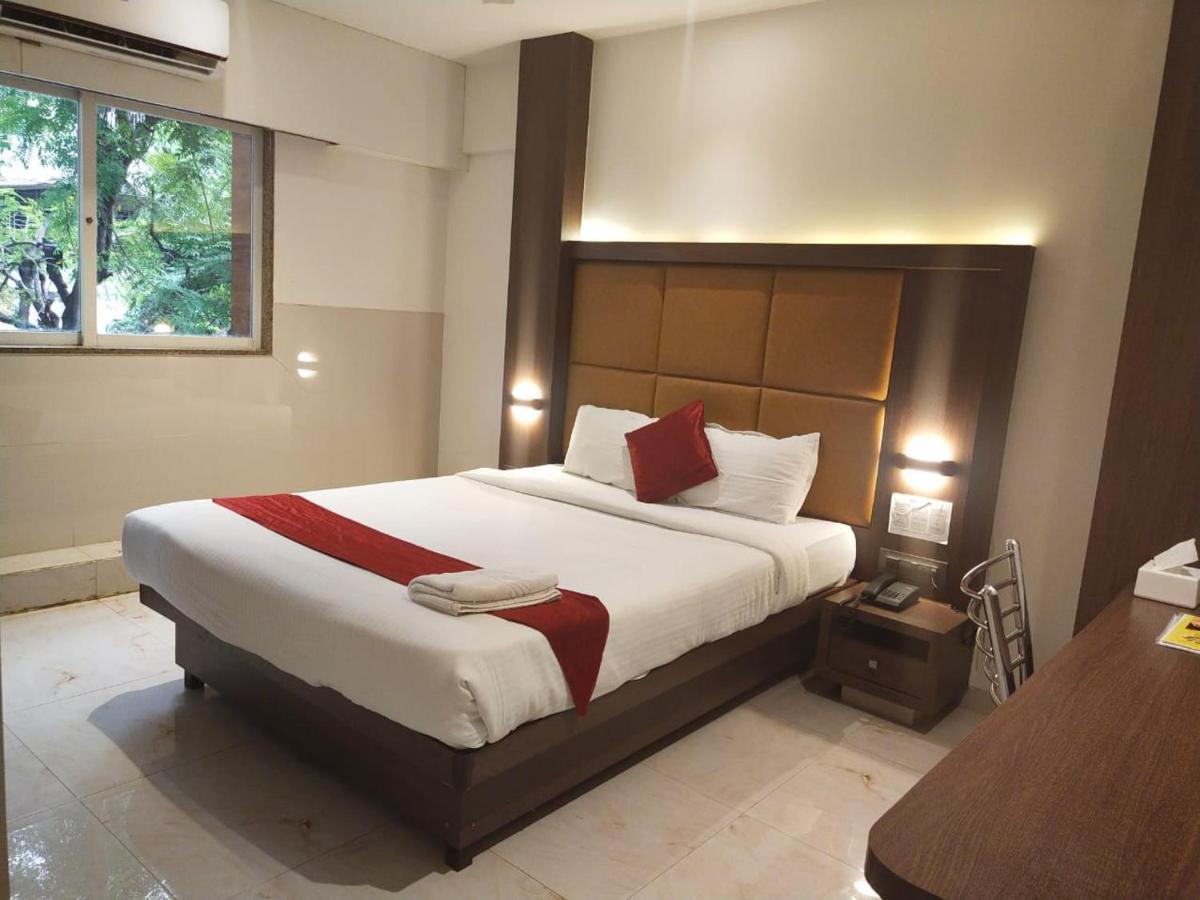 Hotel Monarch Express Near Karnala Sports Academy Panvel,Navi Mumbai Exterior foto