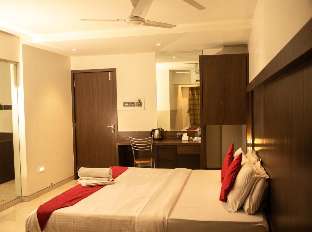 Hotel Monarch Express Near Karnala Sports Academy Panvel,Navi Mumbai Exterior foto