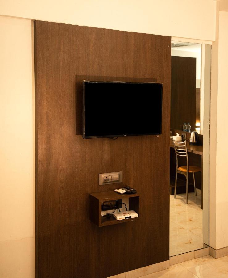 Hotel Monarch Express Near Karnala Sports Academy Panvel,Navi Mumbai Exterior foto
